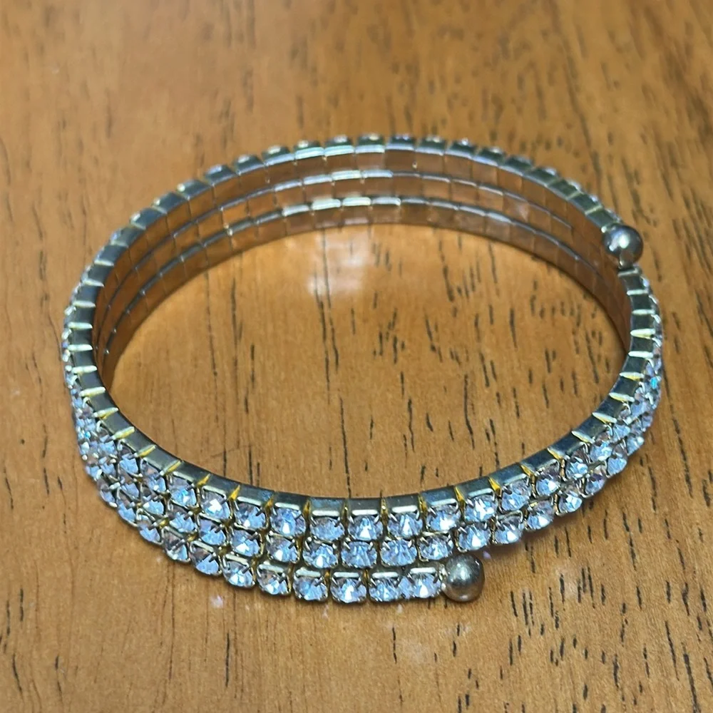 Stretch band bracelets or chokers or cuffs or headband etc etc